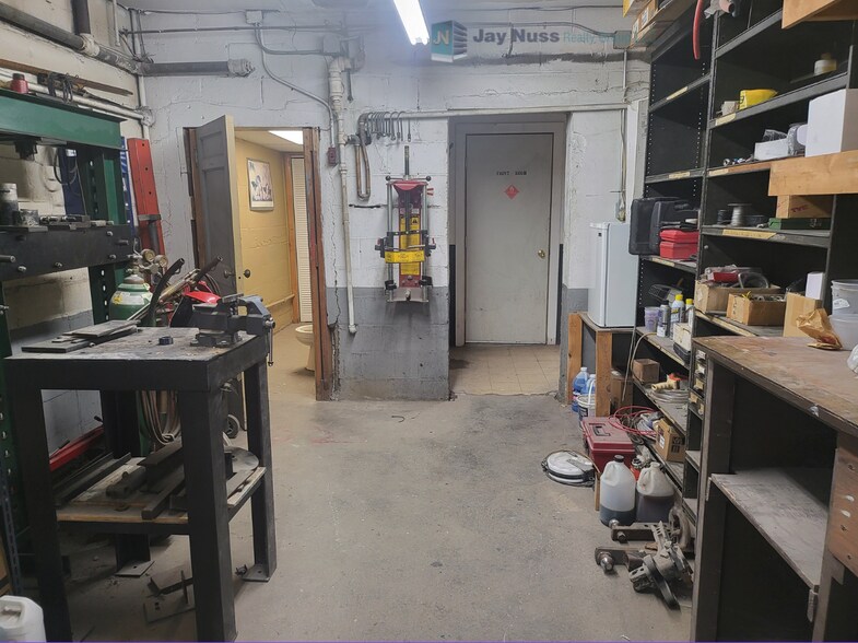 More Photos Of 26 N Central St, East Bridgewater Auto Repair For Sale