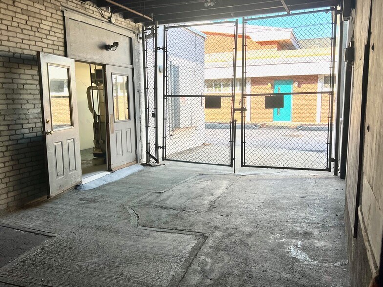 More Photos Of 222 Main St, Nashua Restaurant For Lease