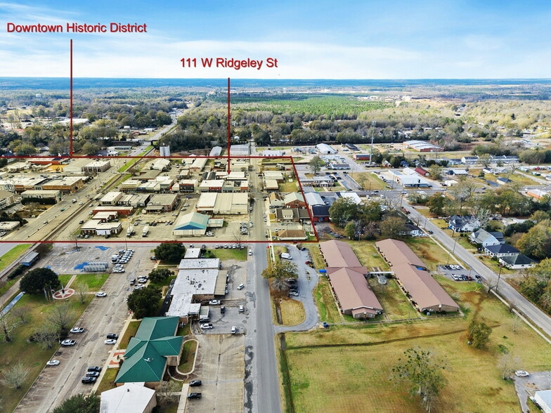 More Photos Of 111 W Ridgeley St, Atmore Storefront For Sale