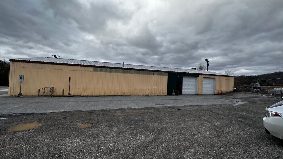 More Photos Of 723 Rt 57, Stewartsville Industrial For Sale