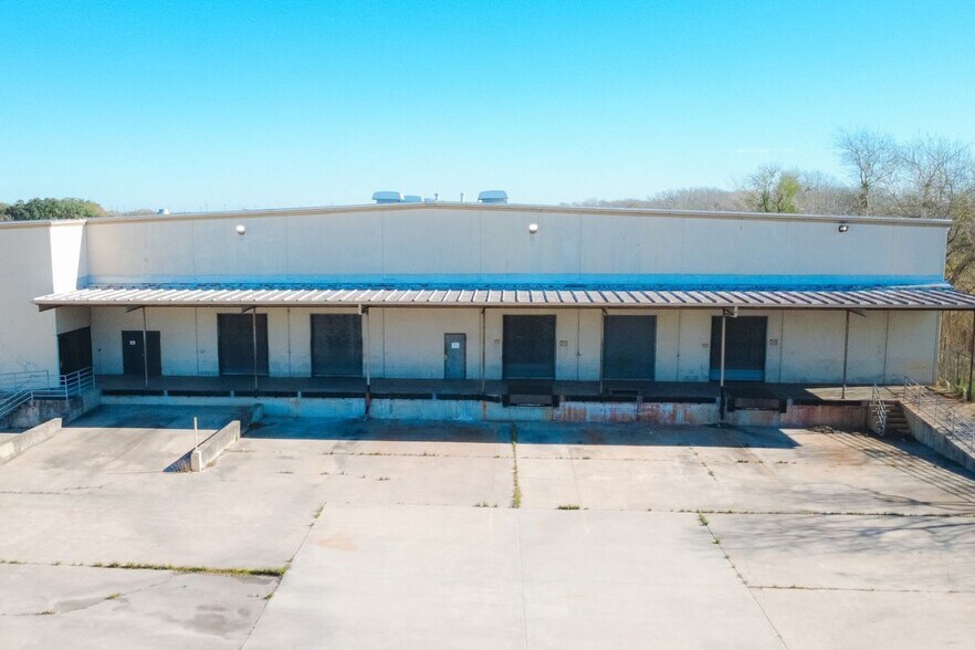 More Photos Of 3705 Houston Hwy, Victoria Warehouse For Sale