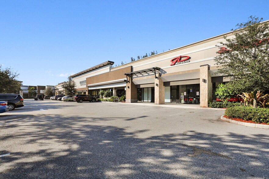 More Photos Of 19575-19635 State Road 7, Boca Raton Unknown For Lease