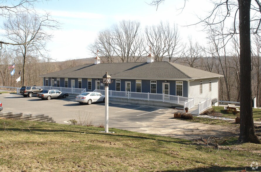 More Photos Of 3 Inspiration Ln, Chester Flex For Lease