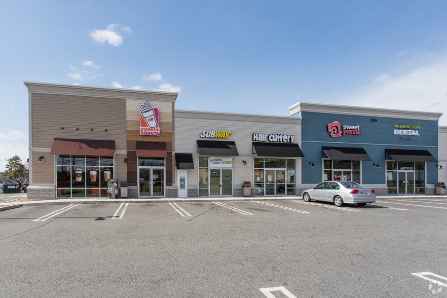 More Photos Of 206 Ballardvale St, Wilmington Freestanding For Lease