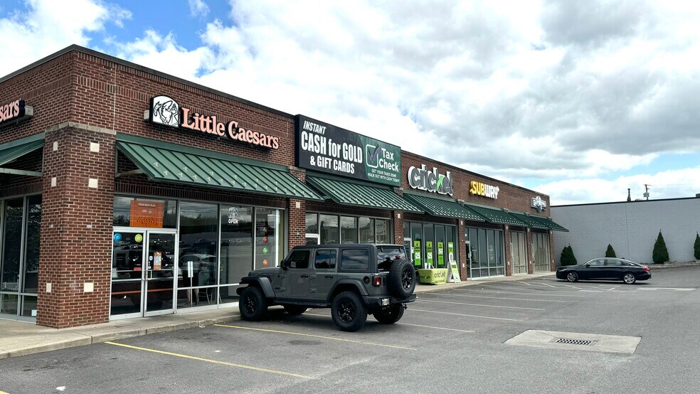 More Photos Of 4774 Mahoning Ave, Youngstown Storefront For Sale