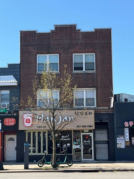 Primary Photo Of 152-24 Northern Blvd, Flushing Storefront Retail Residential For Sale
