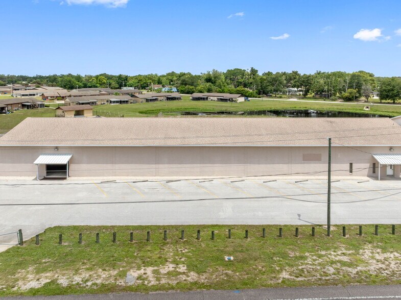 More Photos Of 9610 Harney Rd, Thonotosassa Warehouse For Sale