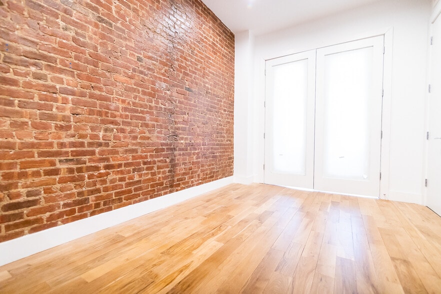 More Photos Of 51 Driggs Ave, Brooklyn Apartments For Sale