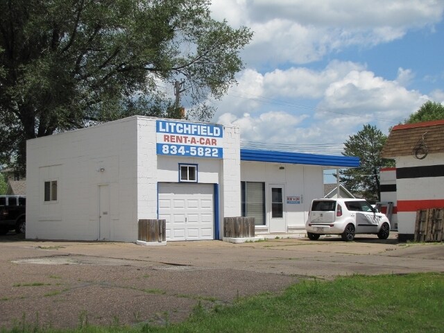 More Photos Of 2908 E Clairemont Ave, Eau Claire General Retail For Sale