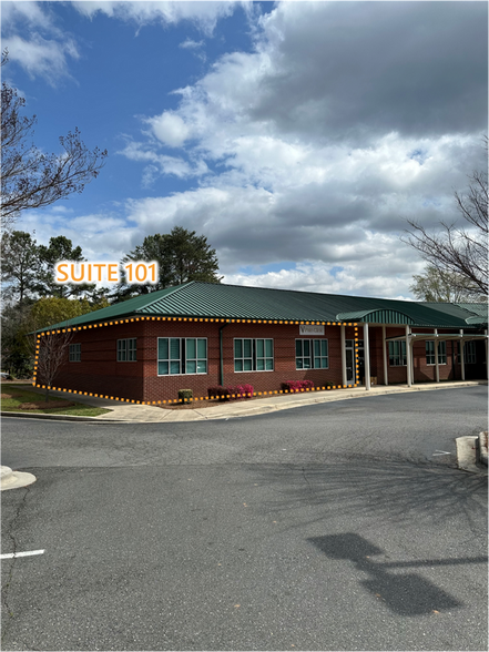 Primary Photo Of 410 S Herlong Ave, Rock Hill Medical For Lease