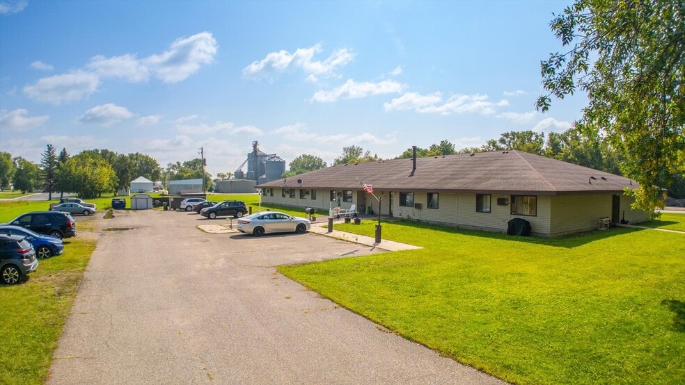 More Photos Of 23 Neptune St N, Cosmos Apartments For Sale