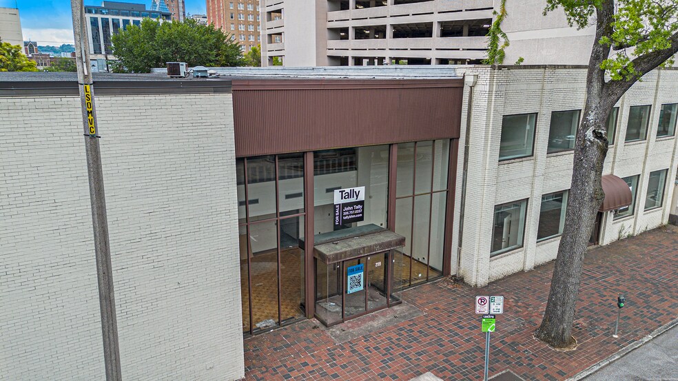 More Photos Of 2119 6th Ave N, Birmingham Office For Sale