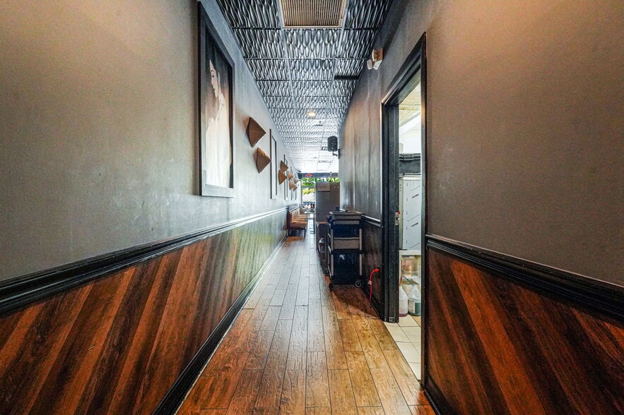 More Photos Of 16760-16836 SW 88th St, Miami General Retail For Lease