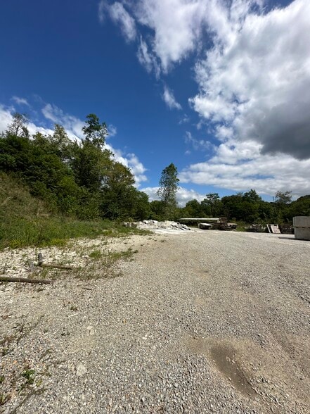 More Photos Of 10 Sabo Rd, Westland Flex For Sale