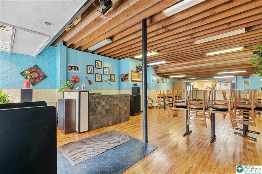 More Photos Of 915 W Hamilton St, Allentown Office Residential For Sale