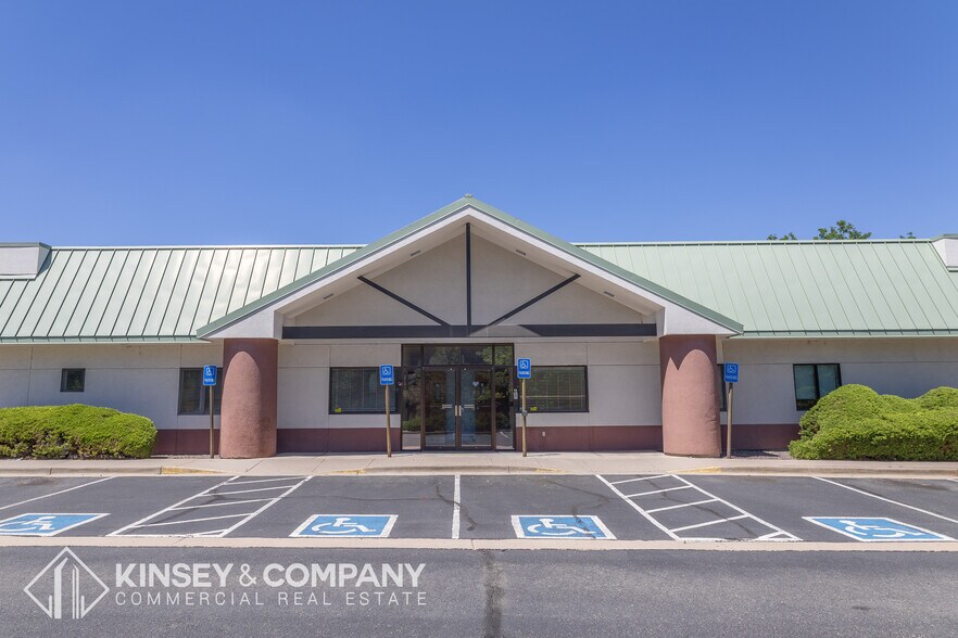 More Photos Of 8889 Fox Dr, Thornton Medical For Lease