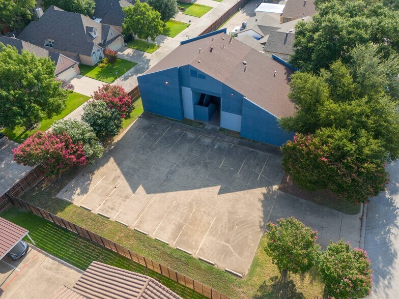 More Photos Of 2401 Garden Park Ct, Arlington Office Residential For Lease