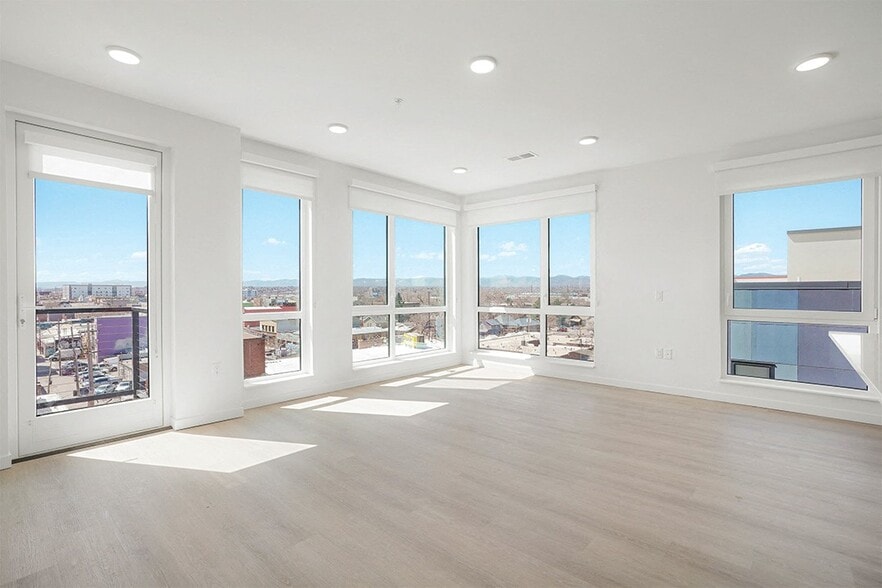 More Photos Of 1040 Santa Fe Dr, Denver Apartments For Lease