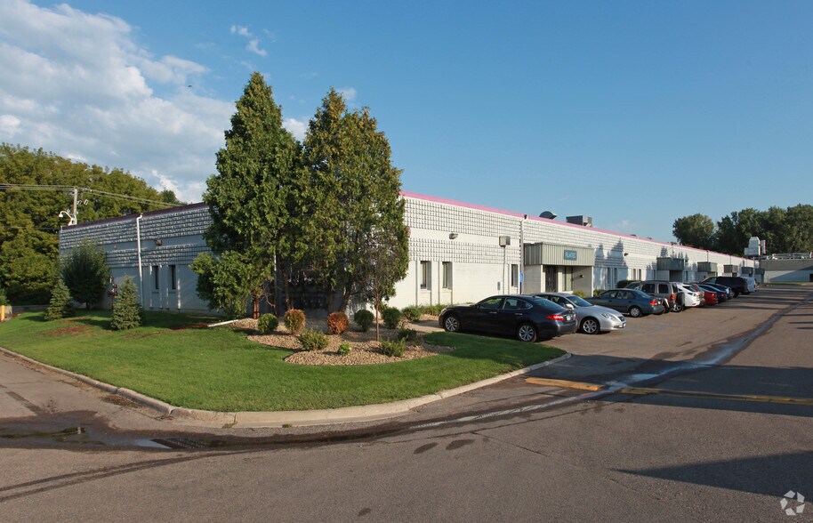 Primary Photo Of 5250 W 73rd St, Edina Warehouse For Lease