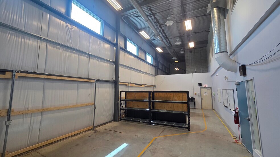More Photos Of 20 Hyperion Crt, Kingston Office For Lease