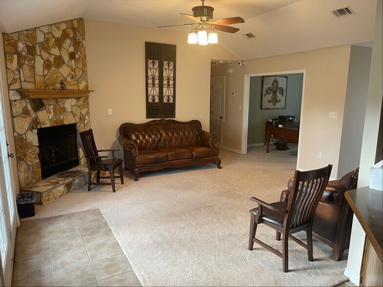 More Photos Of 21238 Highway 49, Saucier Office For Lease