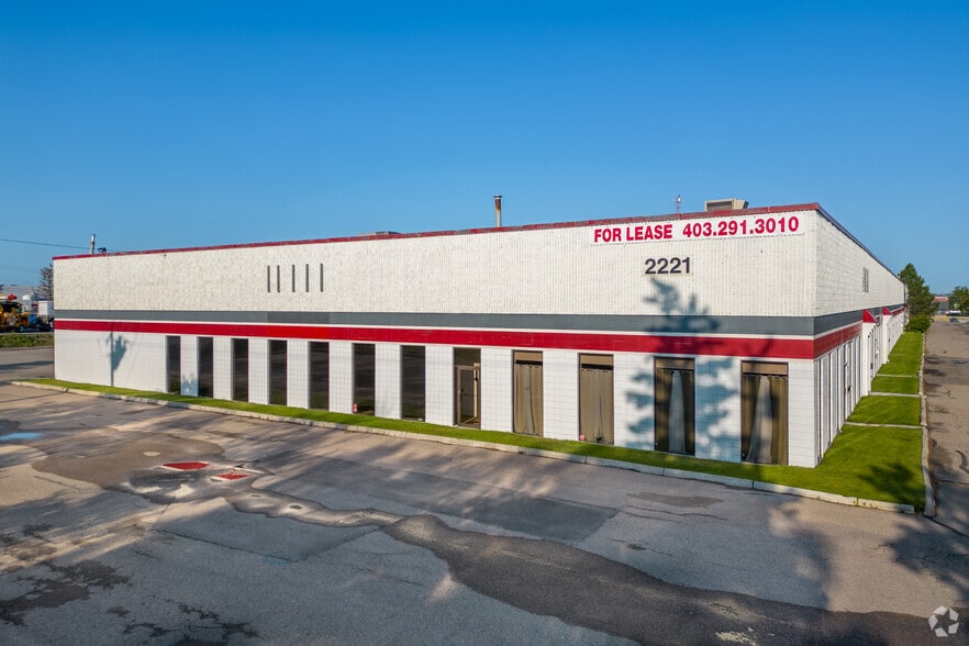 More Photos Of 2221 41st Ave NE, Calgary Warehouse For Lease