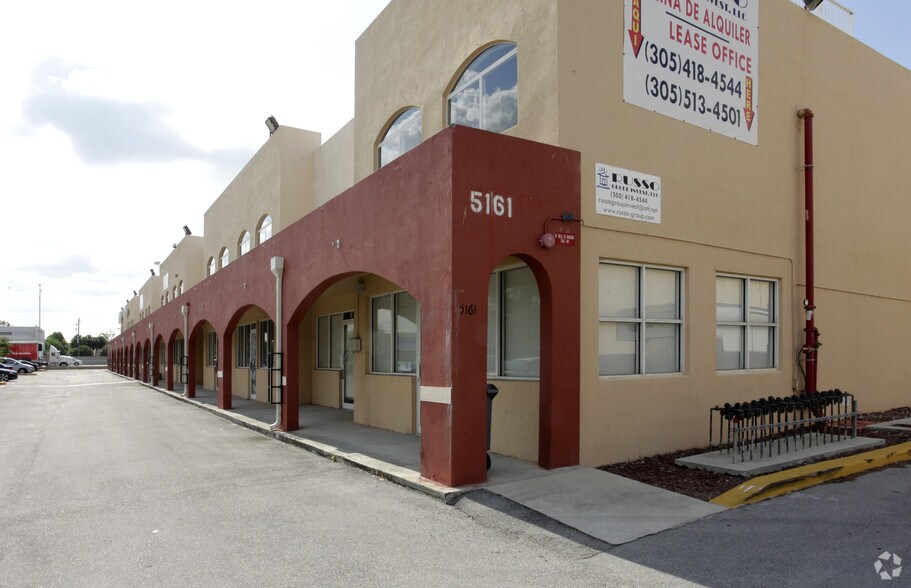More Photos Of 5161 NW 79th Ave, Doral Light Distribution For Sale