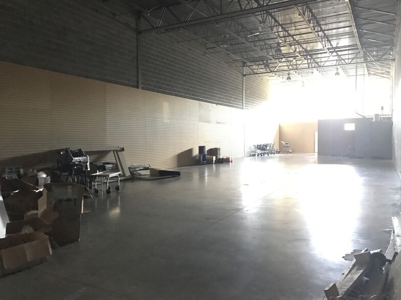 More Photos Of 21770 Beaumeade Cir, Ashburn Industrial For Sale