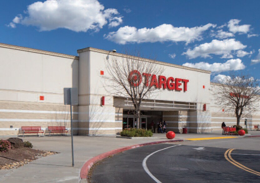 More Photos Of 3200 Naglee Rd, Tracy General Retail For Sale