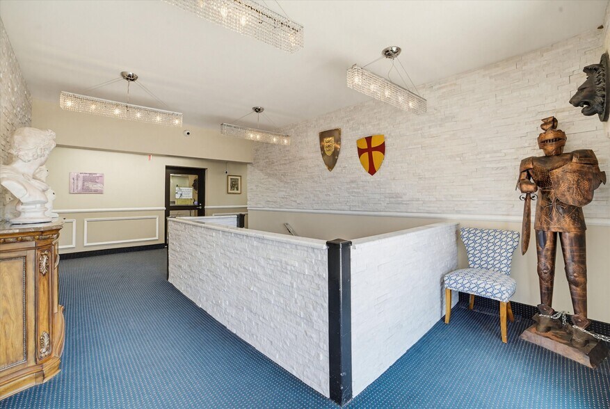More Photos Of 444 E Boston Post Rd, Mamaroneck Medical For Lease