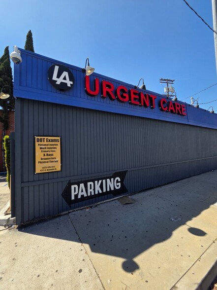 More Photos Of 4219-4221 S Alameda St, Los Angeles Office For Lease