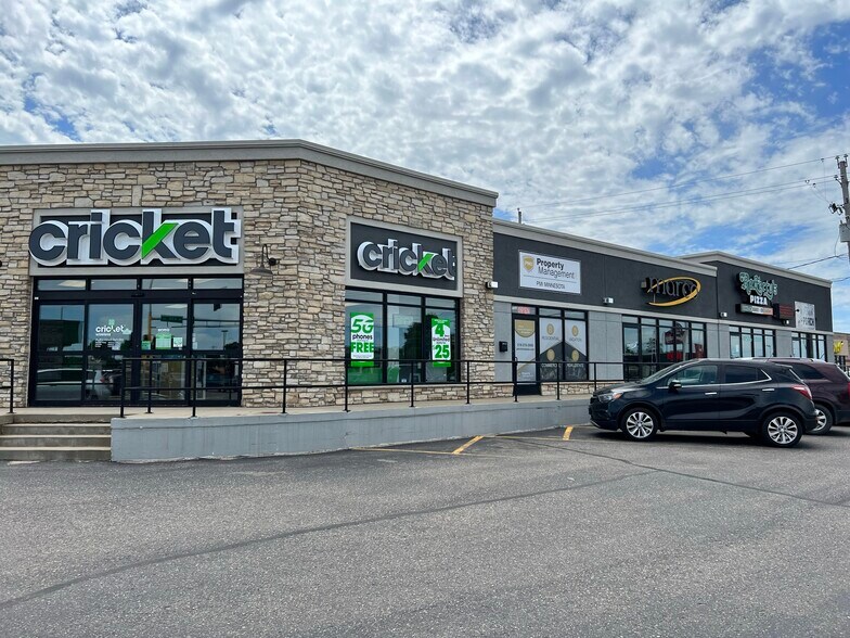 More Photos Of 411 W Washington St, Brainerd Storefront Retail Office For Lease