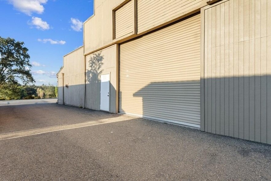 More Photos Of 4261 Sunset Ln, Shingle Springs Office For Lease