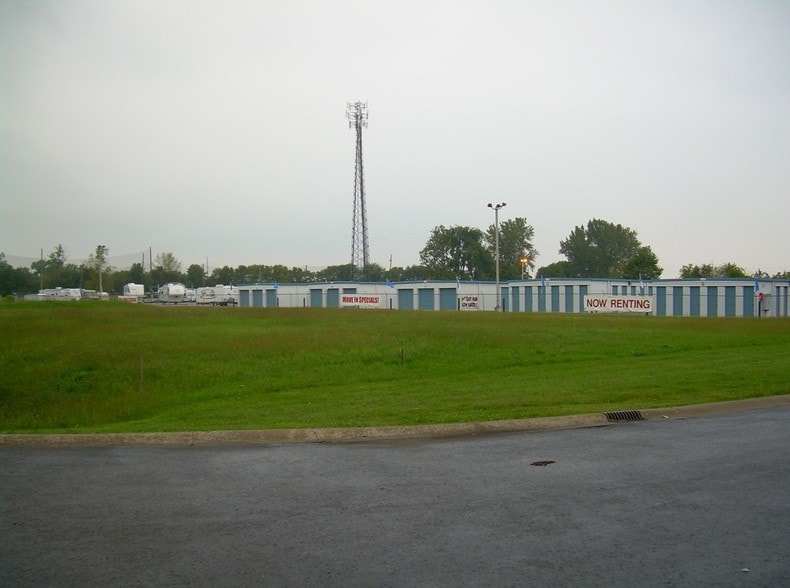 More Photos Of 645 N Lynhurst Dr, Indianapolis Land For Sale