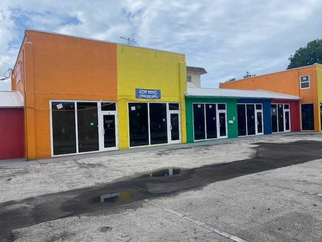 Primary Photo Of 118 NE 1st Ave, Hallandale Warehouse For Lease