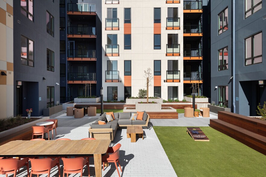 More Photos Of 126 N Rollins Rd, Millbrae Apartments For Lease