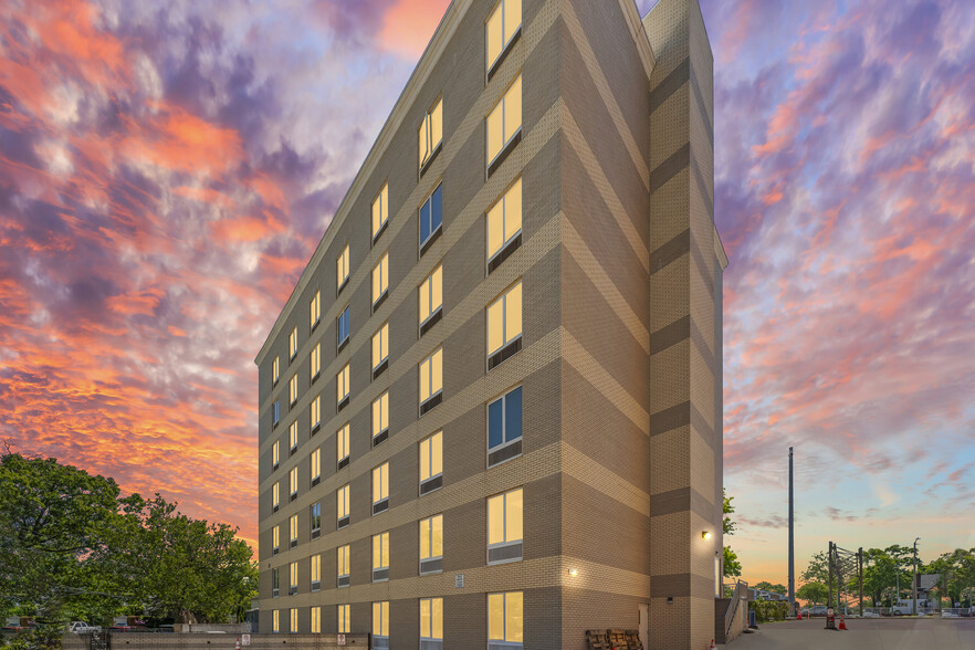 More Photos Of 183-15 Horace Harding Expy, Fresh Meadows Hotel For Sale