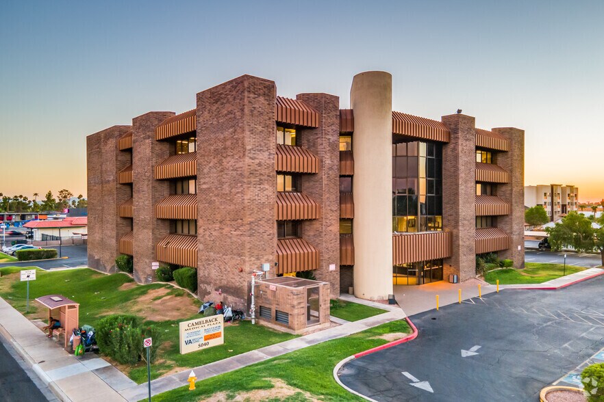 More Photos Of 5040 N 15th Ave, Phoenix Medical For Sale