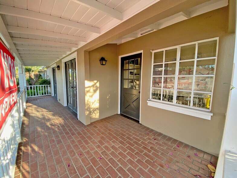 More Photos Of 2954 State St, Santa Barbara Medical For Sale