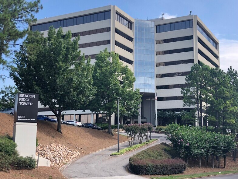 More Photos Of 600 Beacon Pkwy W, Birmingham Medical For Lease
