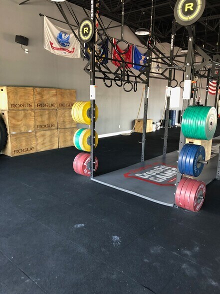 More Photos Of 802-812 N Easton Rd, Doylestown Storefront For Sale