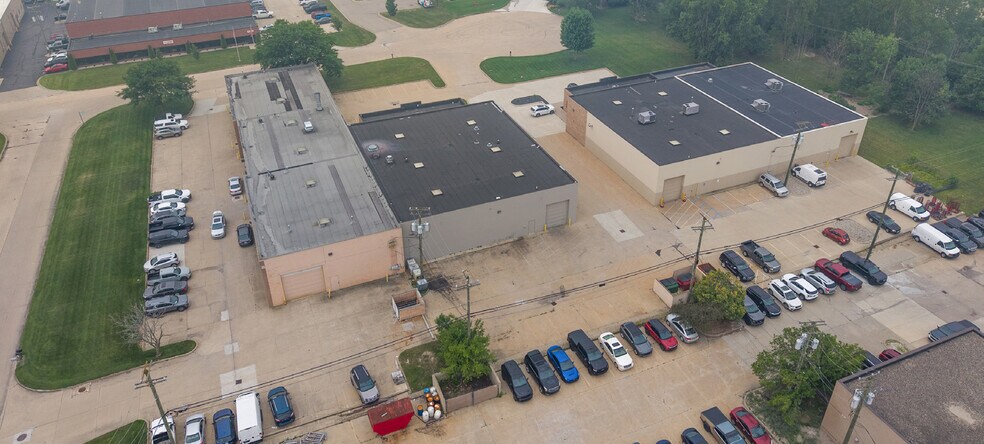 More Photos Of 14125 Industrial Center Dr, Shelby Township Warehouse For Sale