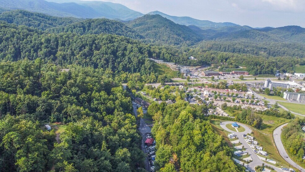More Photos Of 251 Spring Valley Rd, Pigeon Forge Trailer Camper Park For Sale
