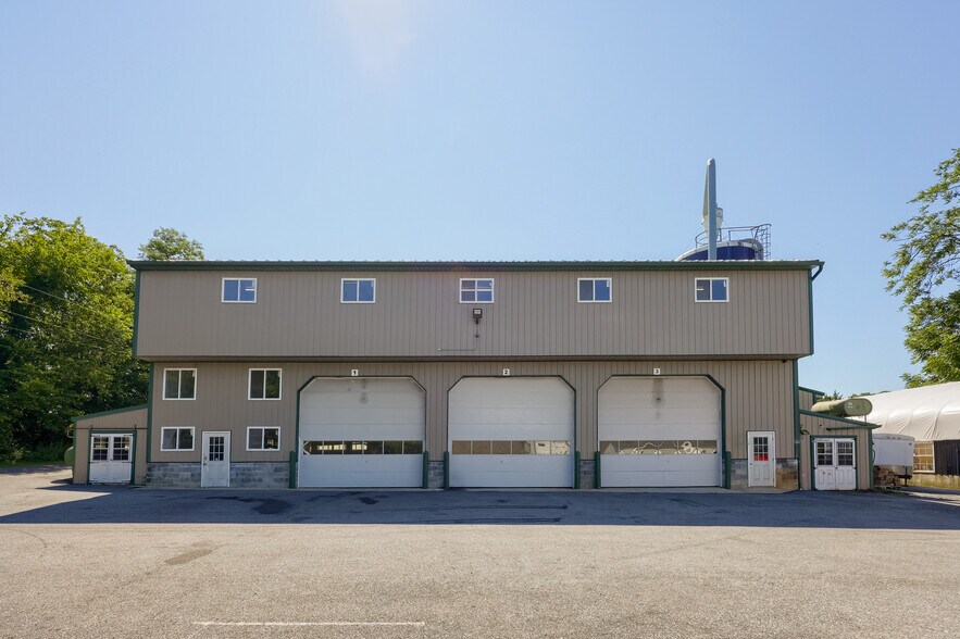 More Photos Of 197 Pencroft Dr N, Holtwood Industrial For Sale