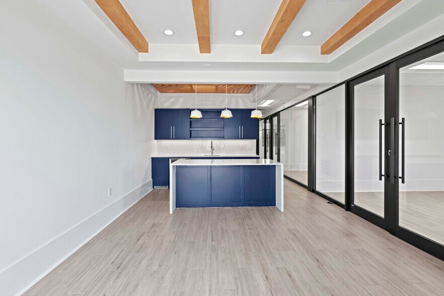 More Photos Of 8118 Fry Rd, Cypress Office For Lease