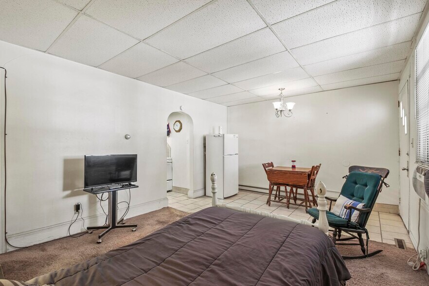 More Photos Of 37 Pierce St, Kingston Multifamily For Sale