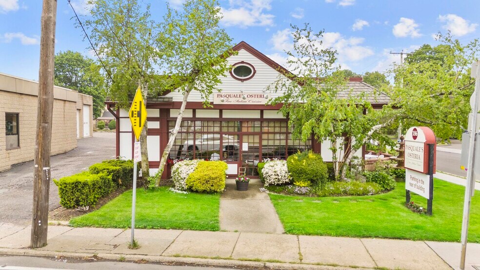 More Photos Of 186 Main St, Norwalk Restaurant For Sale