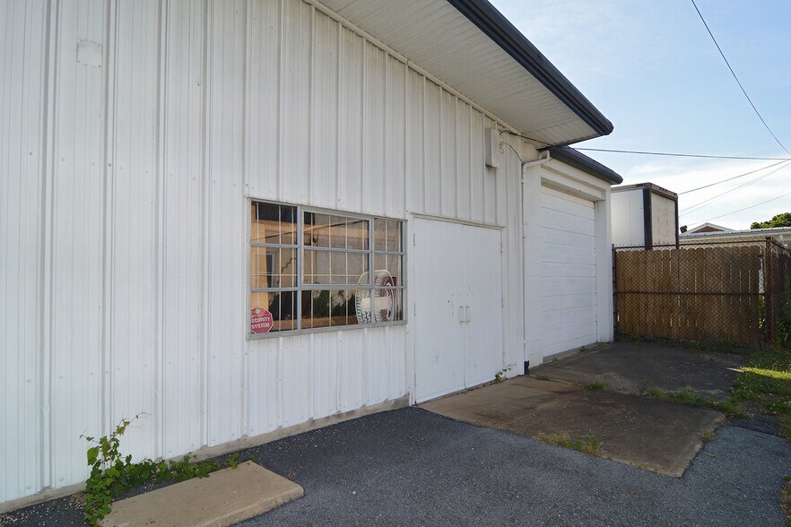 More Photos Of 1350 Allegheny Ave, Reading Auto Salvage Facility For Sale