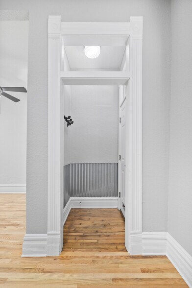 More Photos Of 727-743 W 6th Ave, Denver Office For Sale