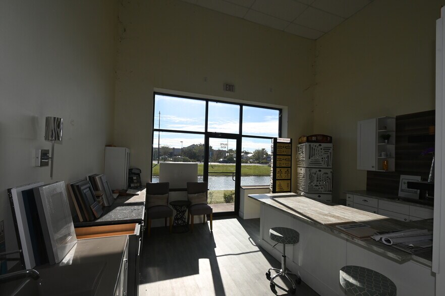 More Photos Of 700 North St, Fern Park Freestanding For Lease
